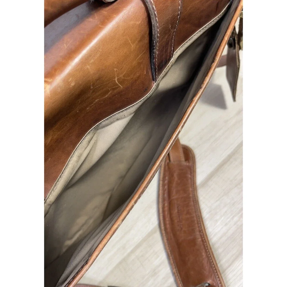 Vintage SCHLESINGER Messanger  Leather Bag. - Picture 14 of 14